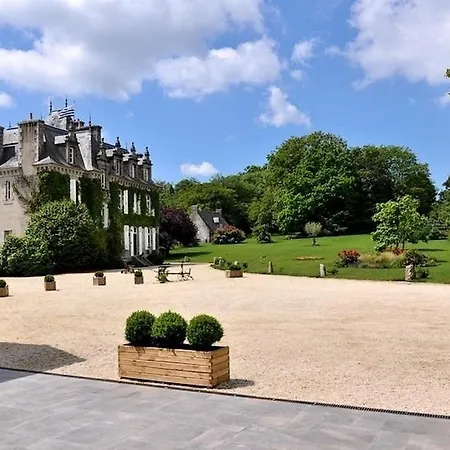 Manoir De Kerangosquer Pont-Aven