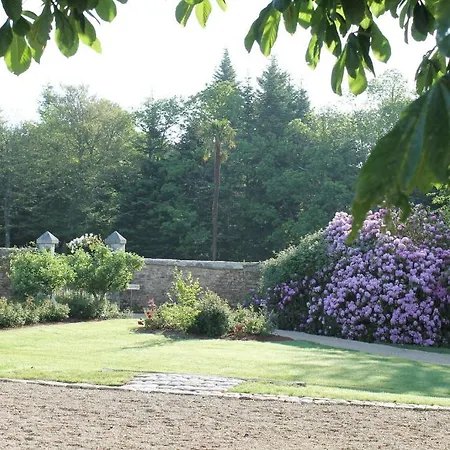 Manoir De Kerangosquer Pont-Aven